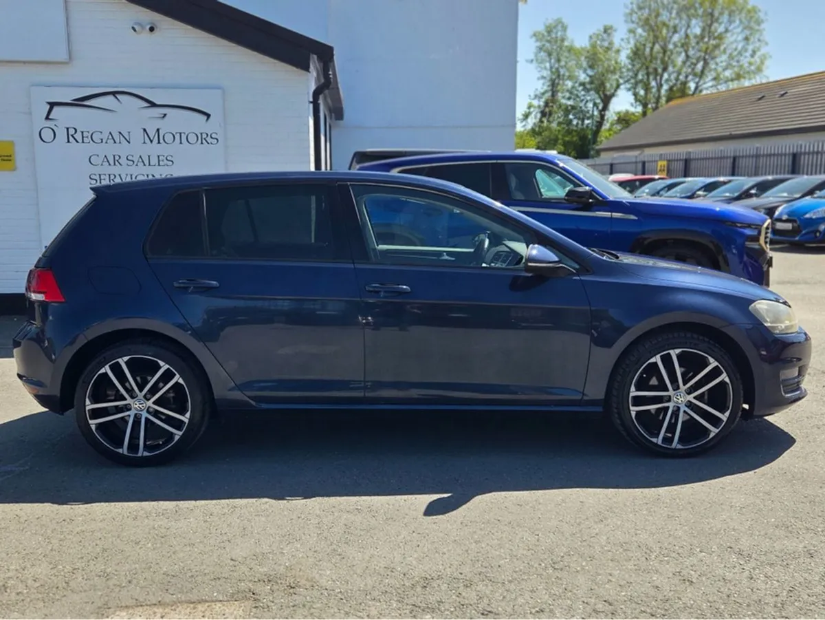 Volkswagen Golf 1.4 TSI 140 BHP Highline Auto - Image 2