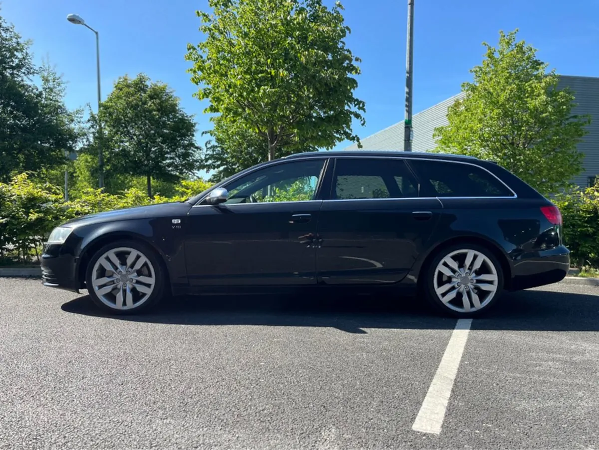 Audi S6 5.2l V10 Quattro Auto 5DR  full Audi Serv - Image 2