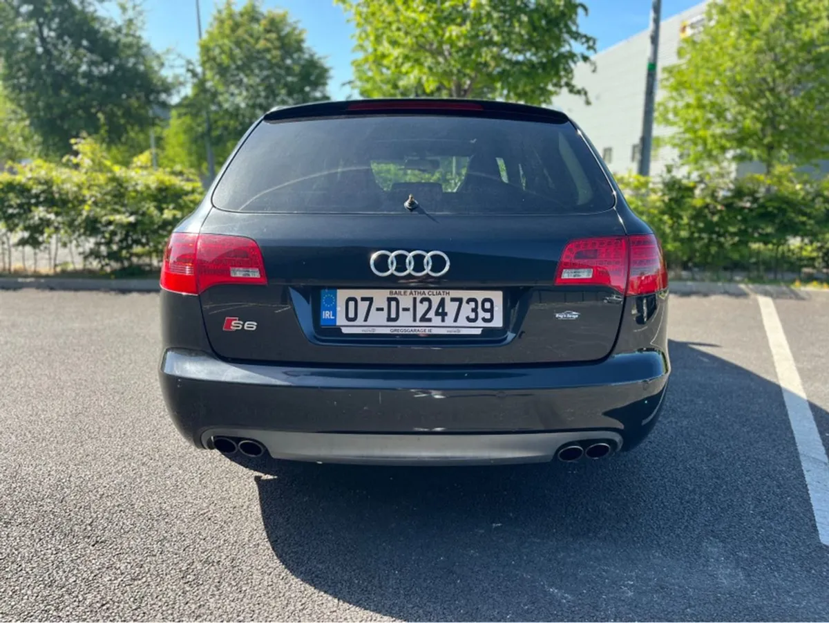 Audi S6 5.2l V10 Quattro Auto 5DR  full Audi Serv - Image 4