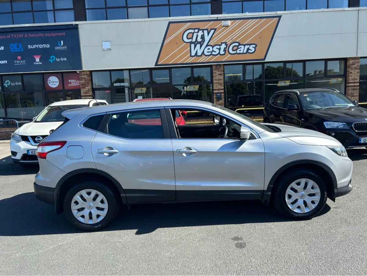 Nissan QASHQAI 1.2 PET Only 74000KLMS///I Irish O - Image 1