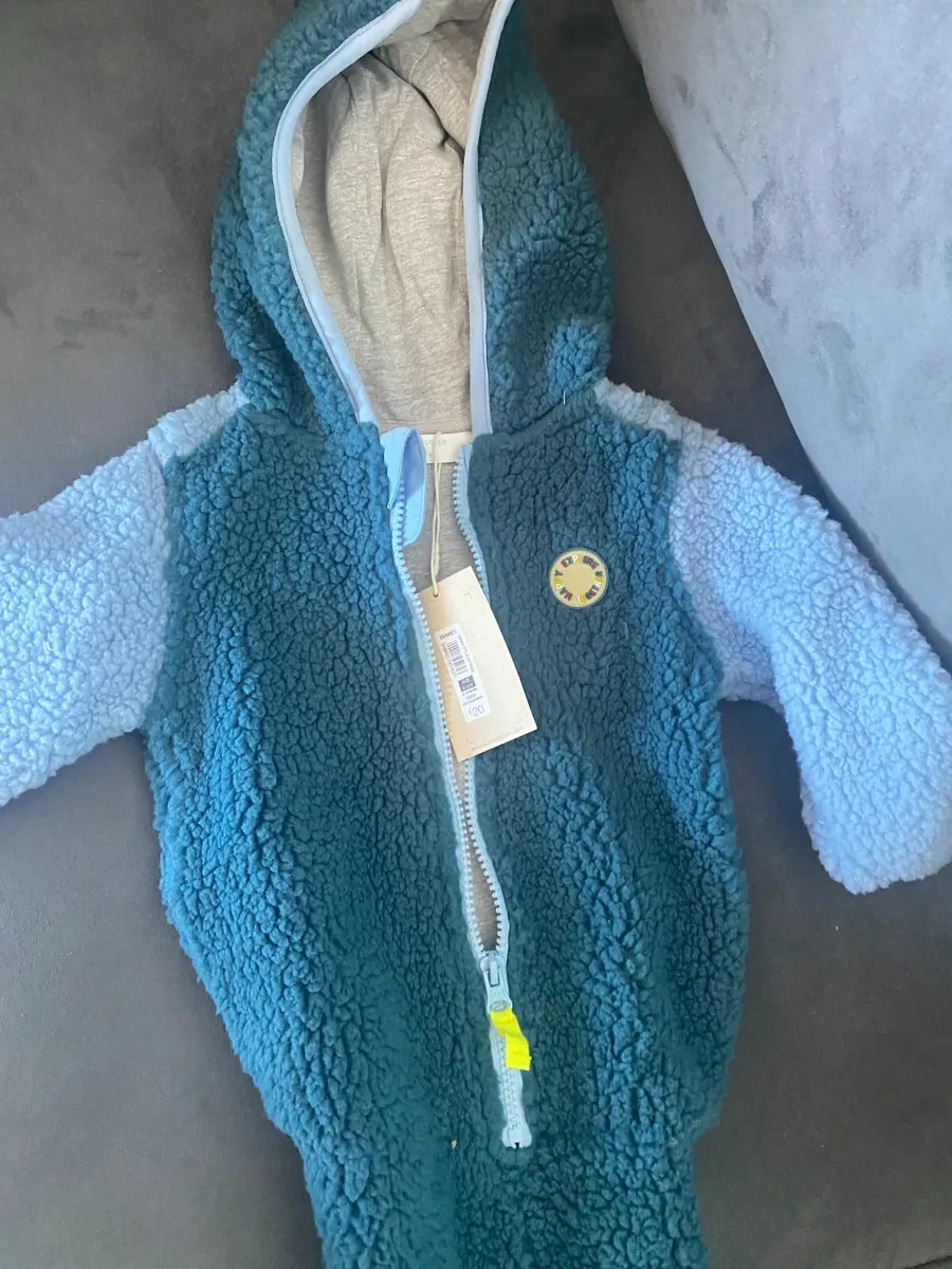 Childrens Clothes Never Worn - Leigh Tucker 9-12 M - Image 4