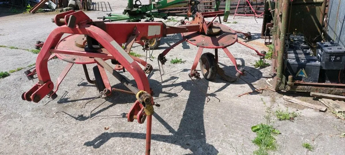 Lely Lotus 300 Tedder Combi Hay Turner, Stoll Rake - Image 3
