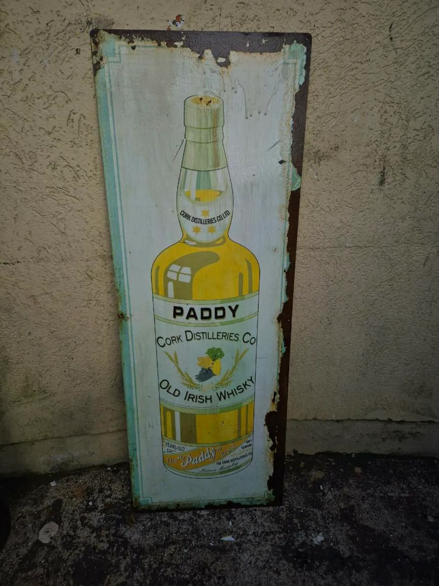 Old sign - Image 1