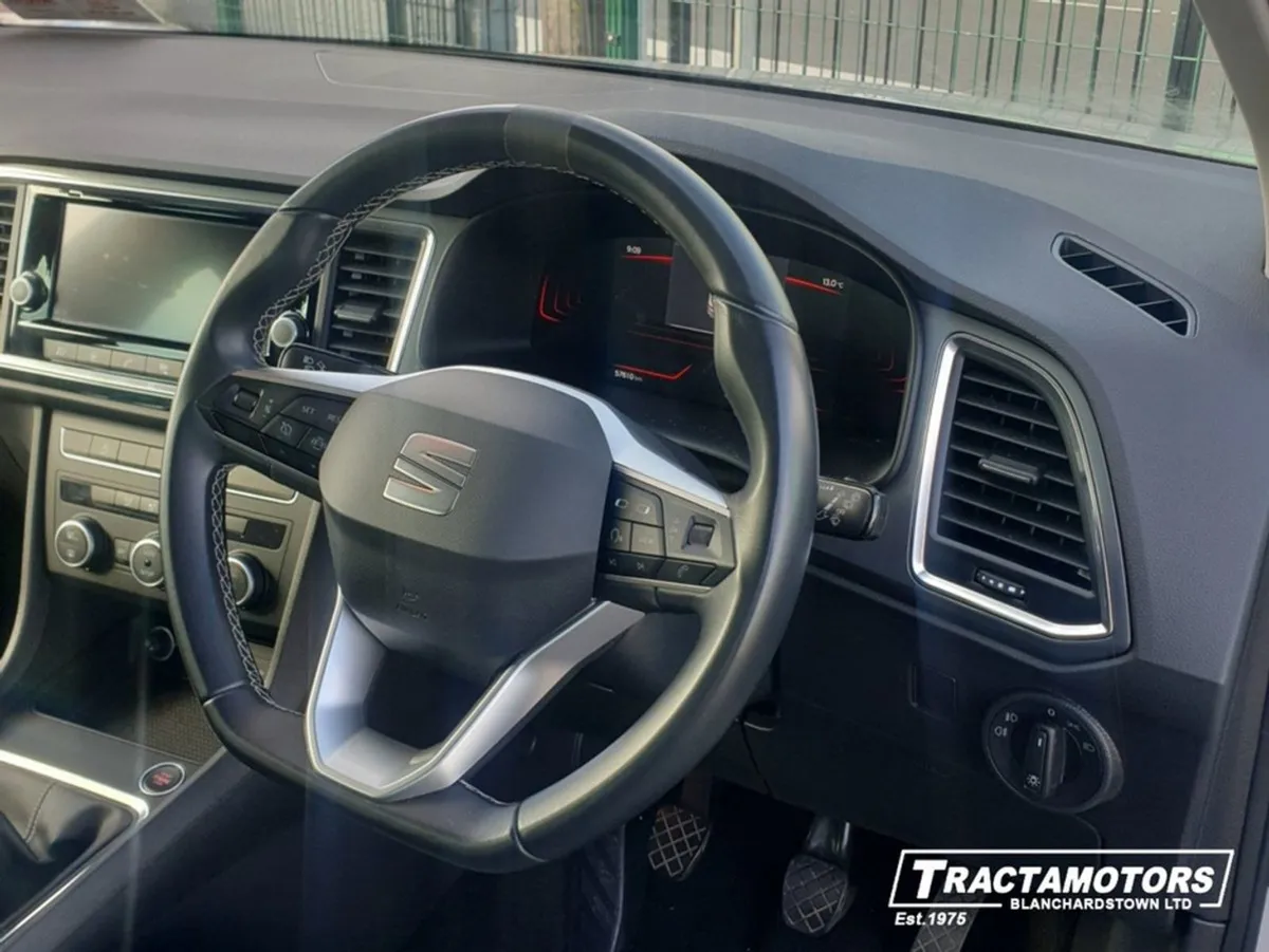 SEAT Ateca PA 2.0 TDI 150HP DSG SE  5DR Auto - Image 2