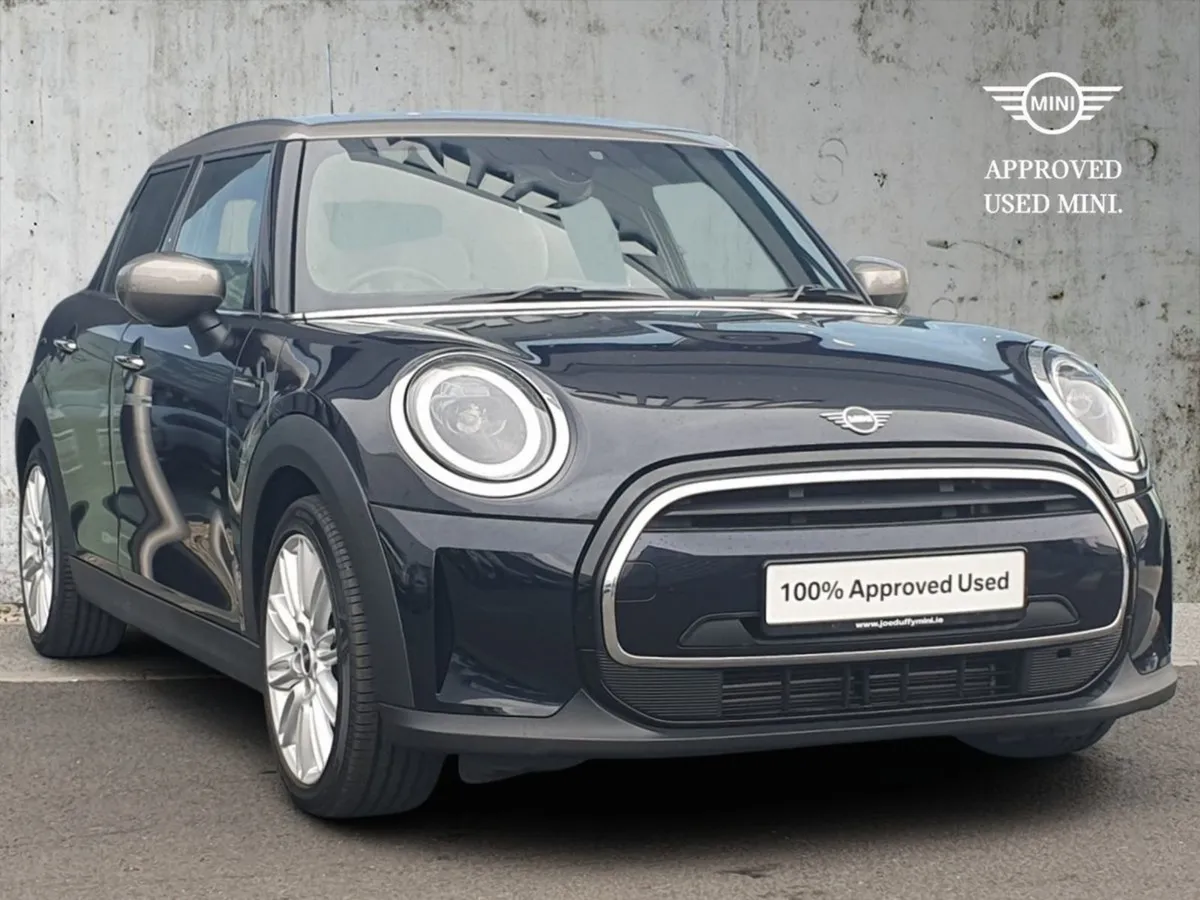 MINI HATCH 5-door Cooper Exclusive - Image 1