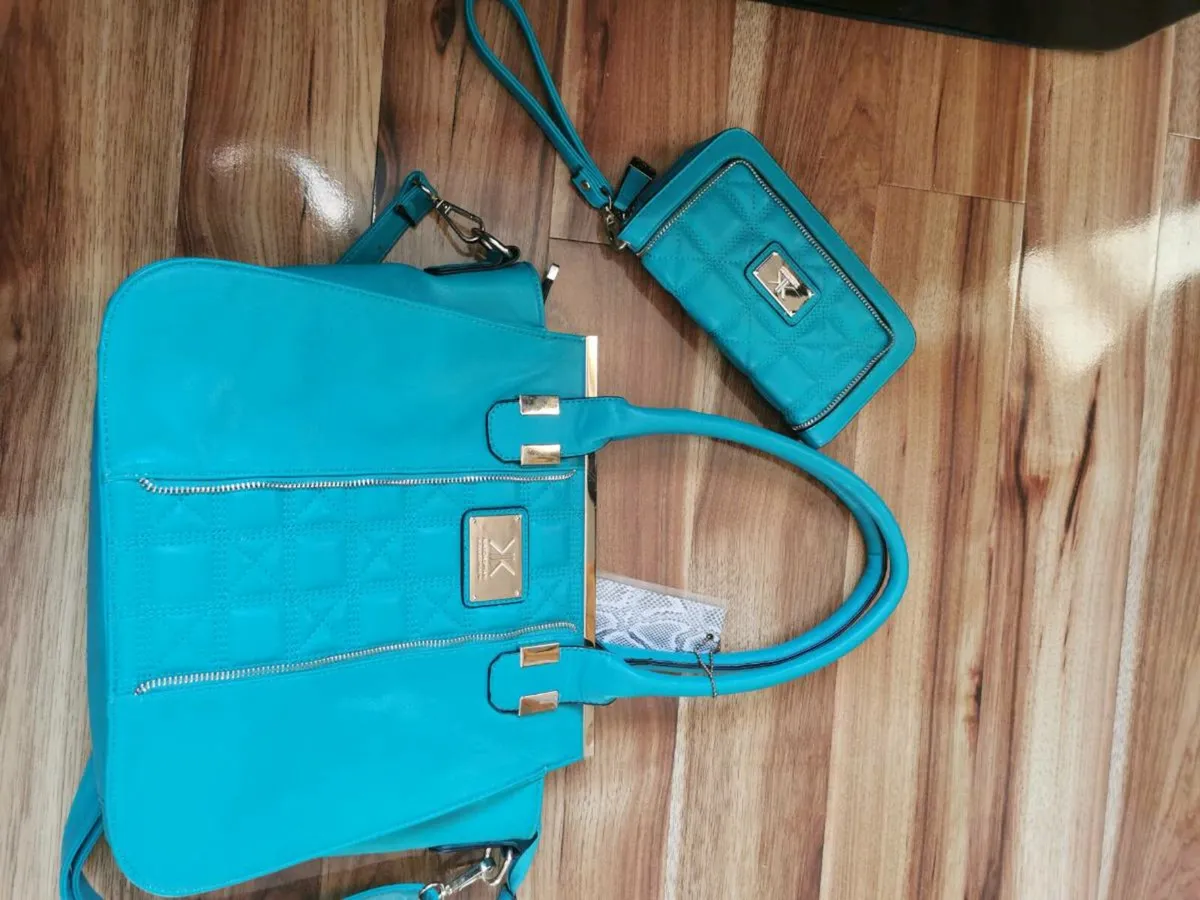 Handbag & purse - Image 4