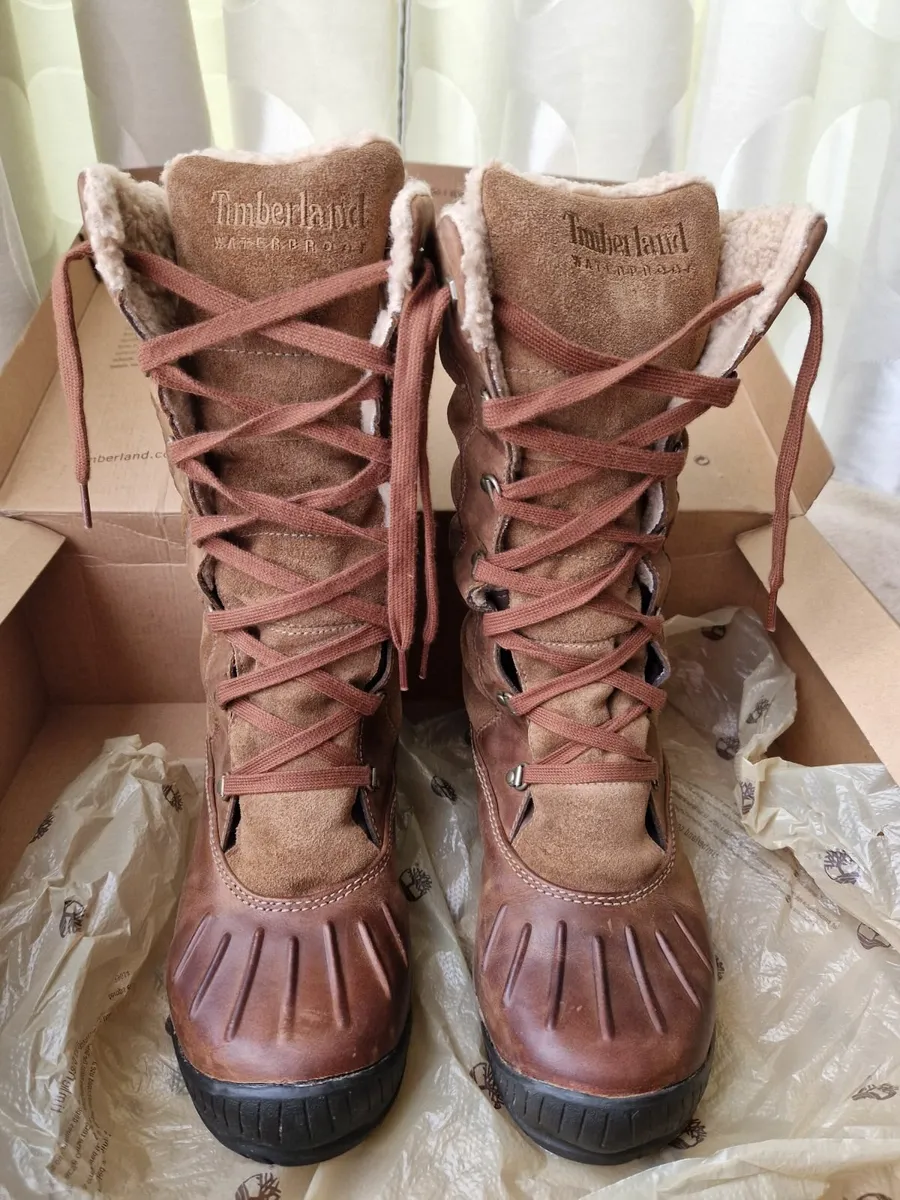 Timberland women's tall boots UK8 - Image 1