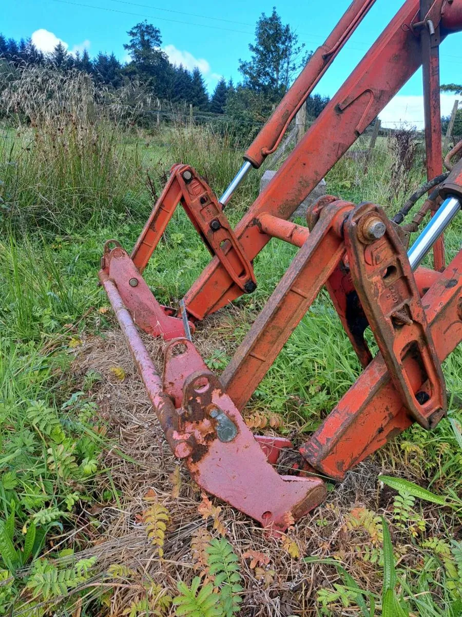 Front loader - Image 4