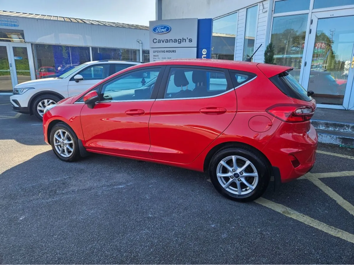 Ford Fiesta Titanium 1.1 85ps 5M 4DR - Image 2