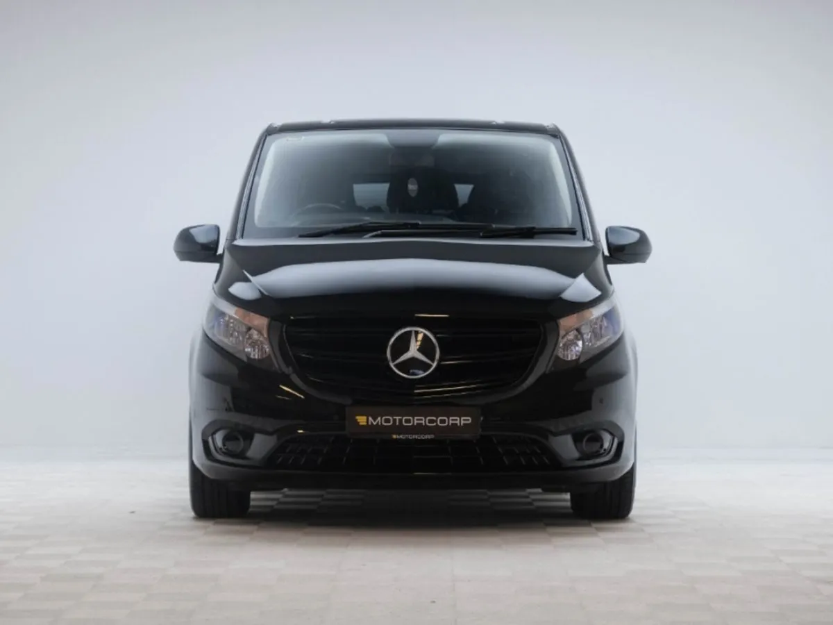 Mercedes-Benz Vito Tourer Select 114  9 Seater - Image 2