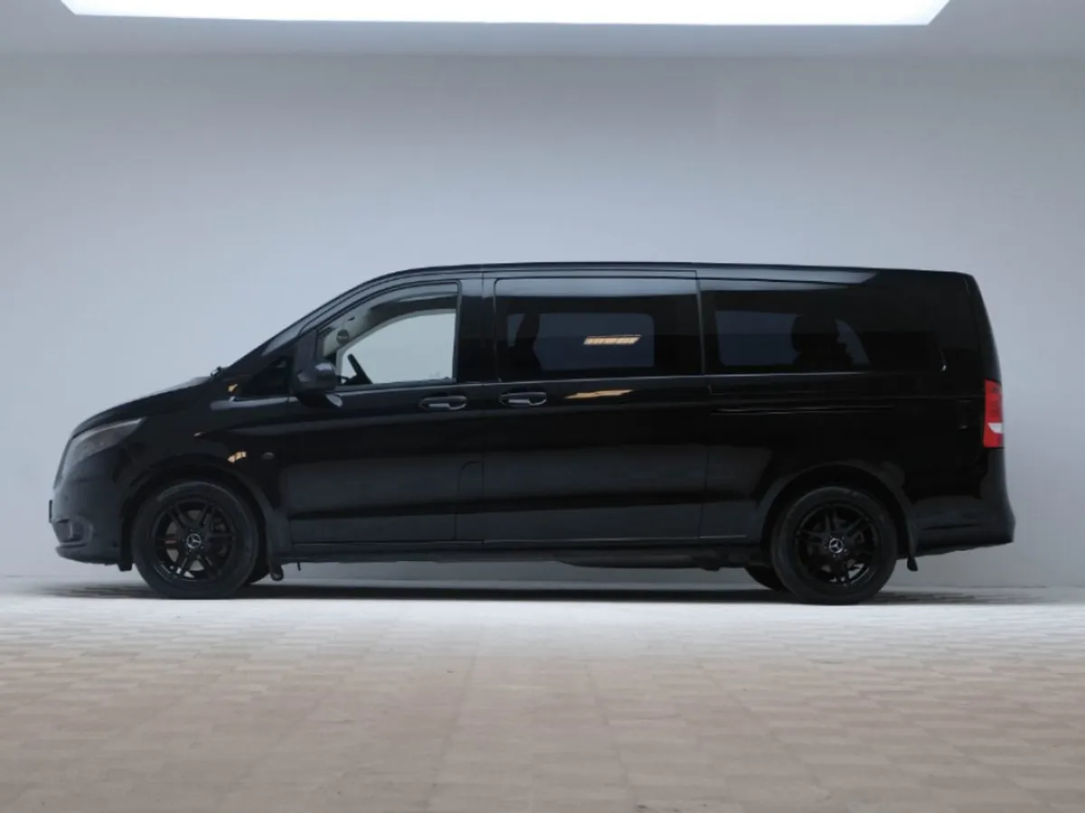 Mercedes-Benz Vito Tourer Select 114  9 Seater - Image 4