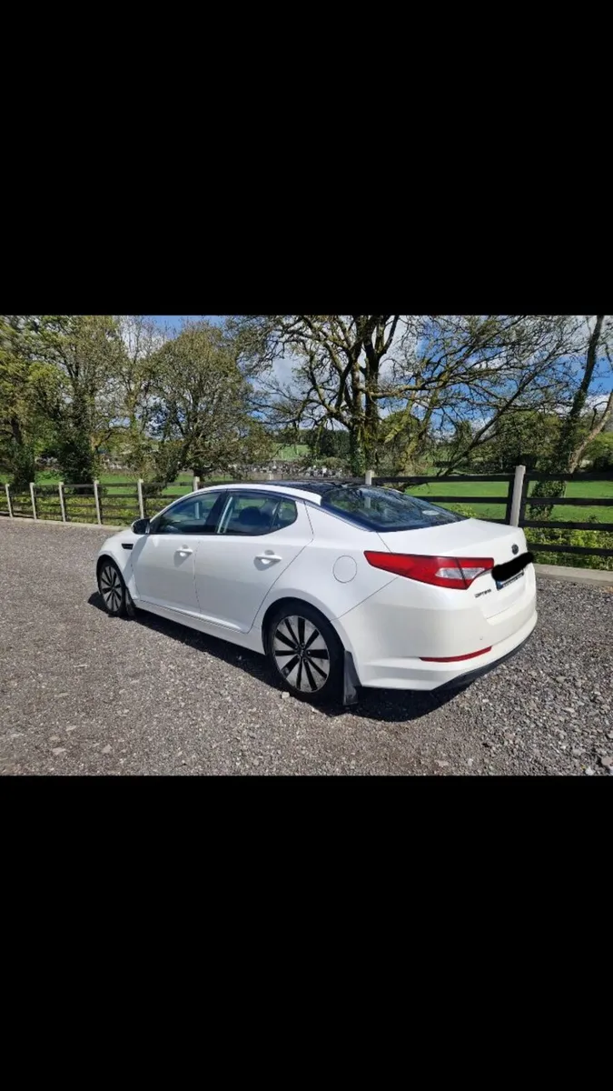 Kia Optima 2012 - Image 4