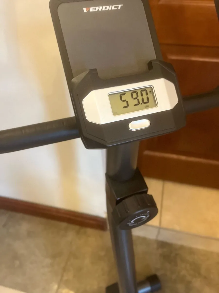 Exercise bike - Image 4