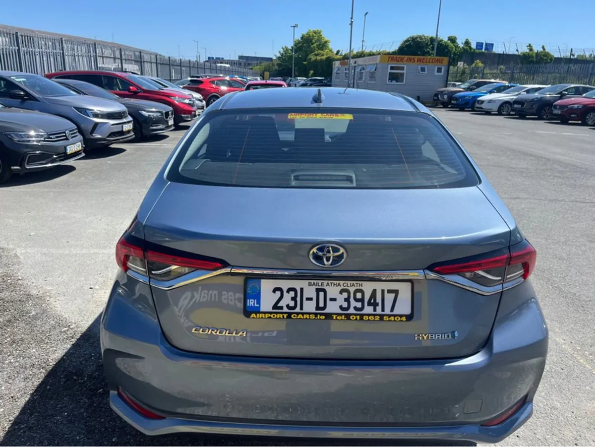 Toyota Corolla Luna Saloon 4DR Auto - Image 3