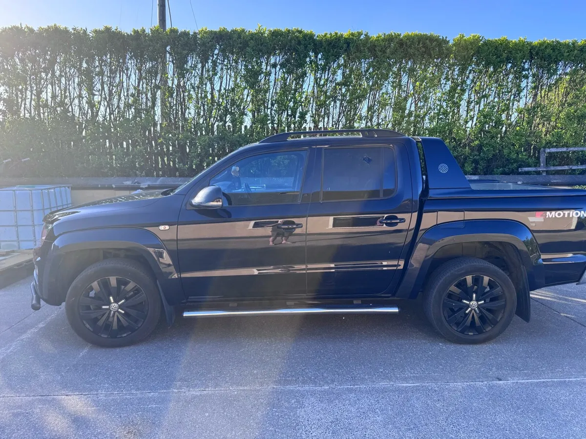 VW Amarok Aventura model - Image 1