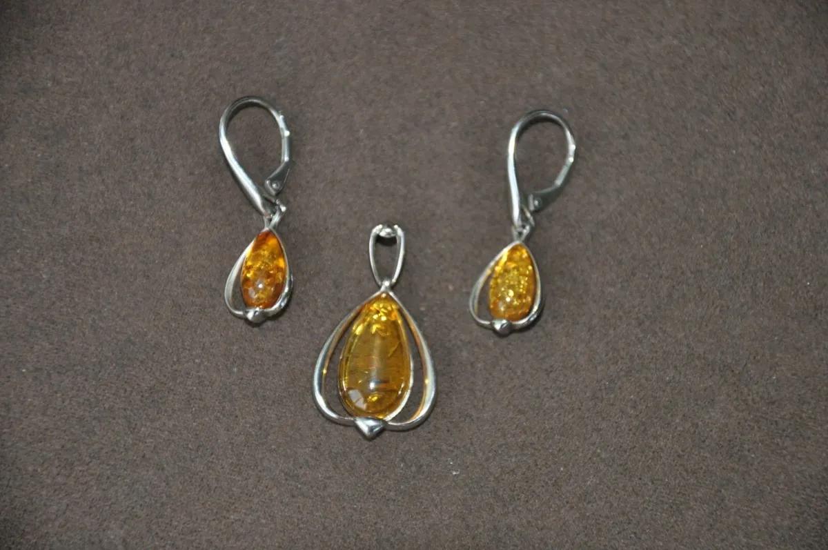 925 silver with real amber earrings and pendant - Image 1