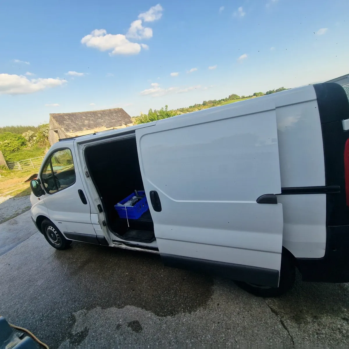 Opel Vivaro 2015 - Image 2