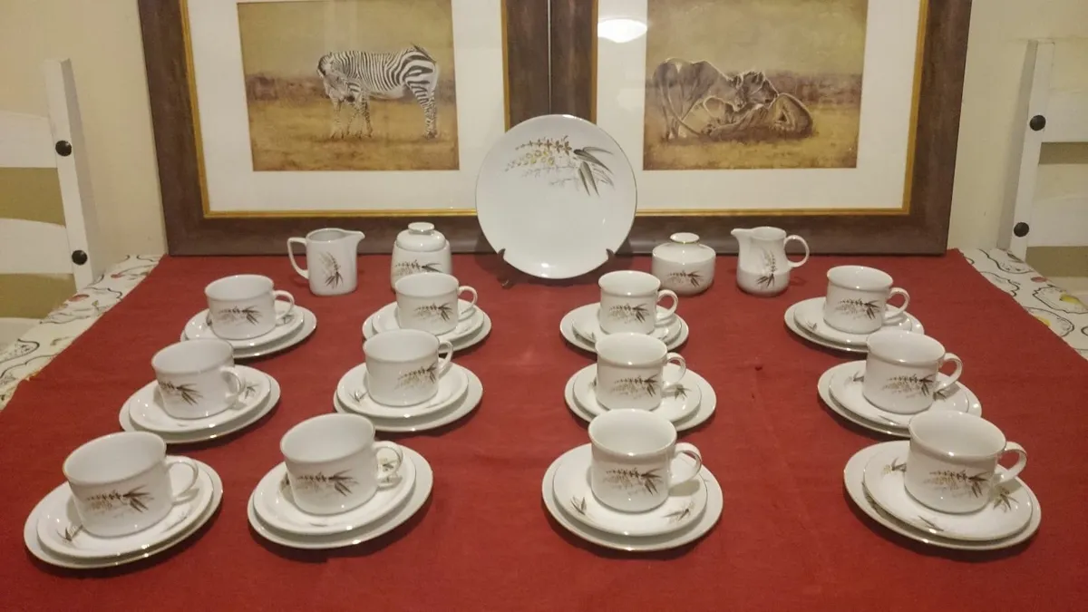 41Pc. Winterling Bavaria Germany Porcelain Tea Set - Image 2