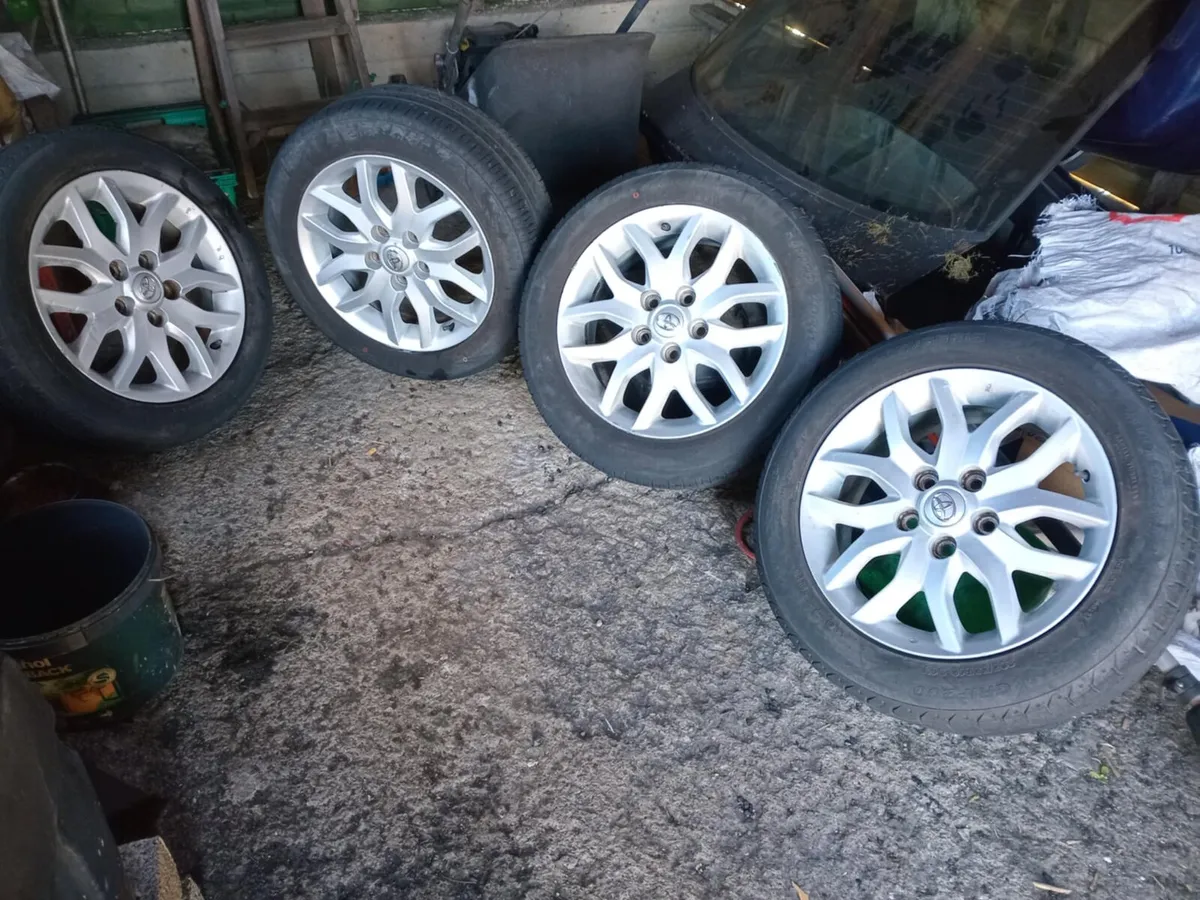 Alloy Wheels / Toyota Auris - Image 3
