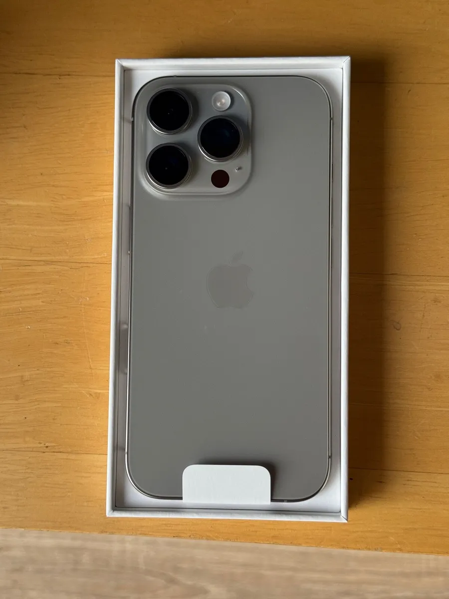 iPhone 16 Pro 128gb - Image 1