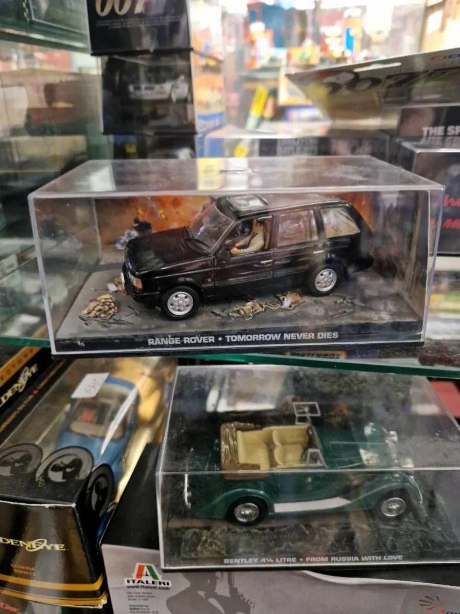 Corgi James Bond Range Rover - Image 1
