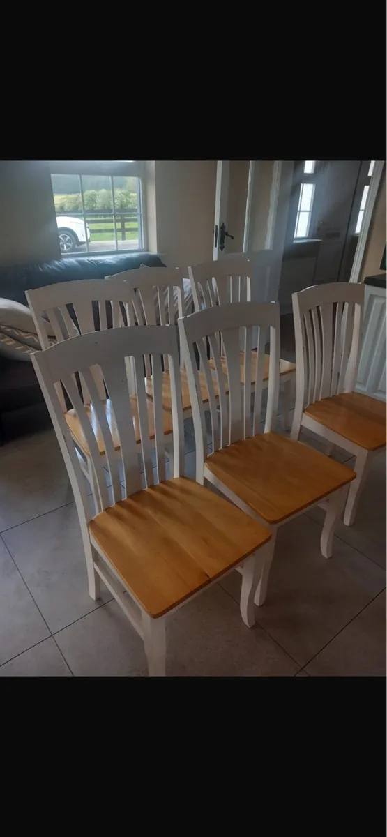 6 Dining Chairs - Image 2