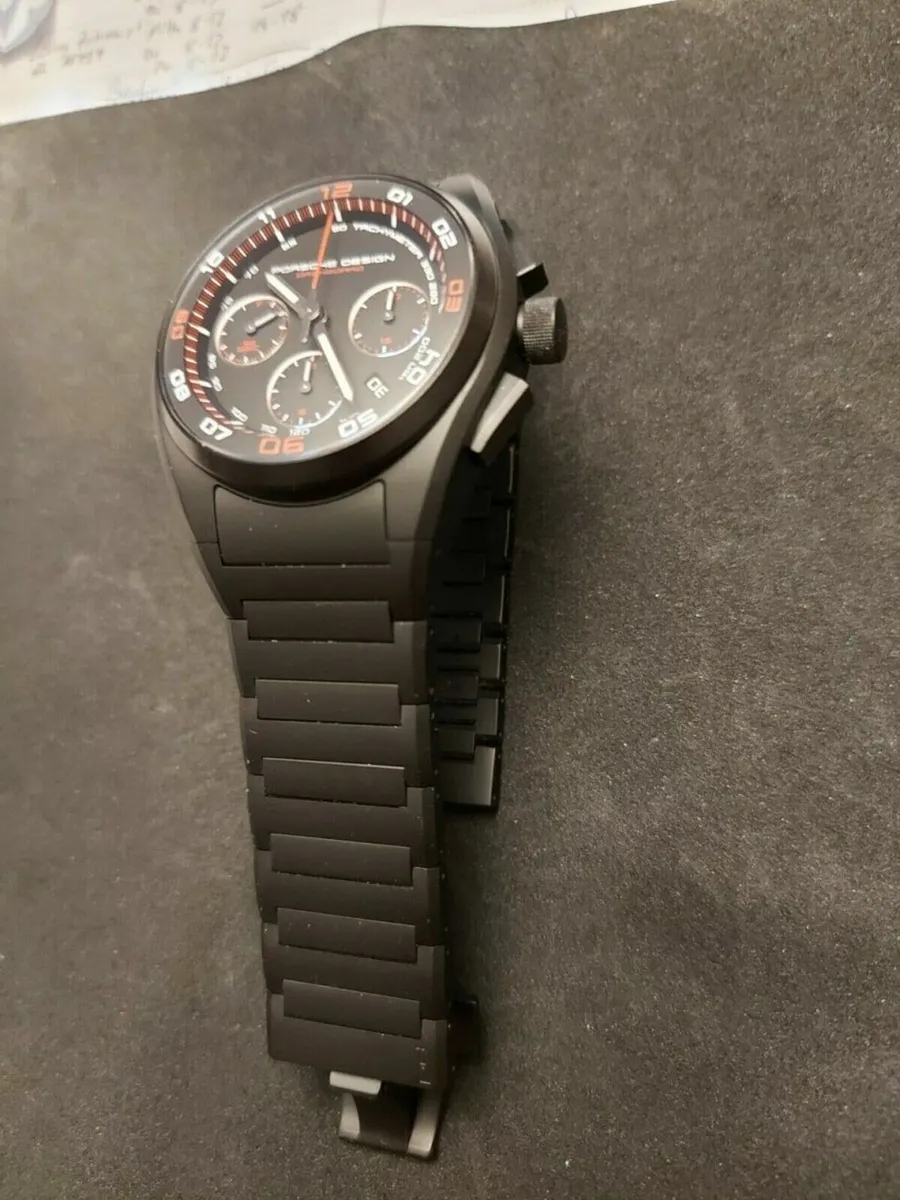 Porsche Design Watch Dashboard Titanium Chronograp - Image 3