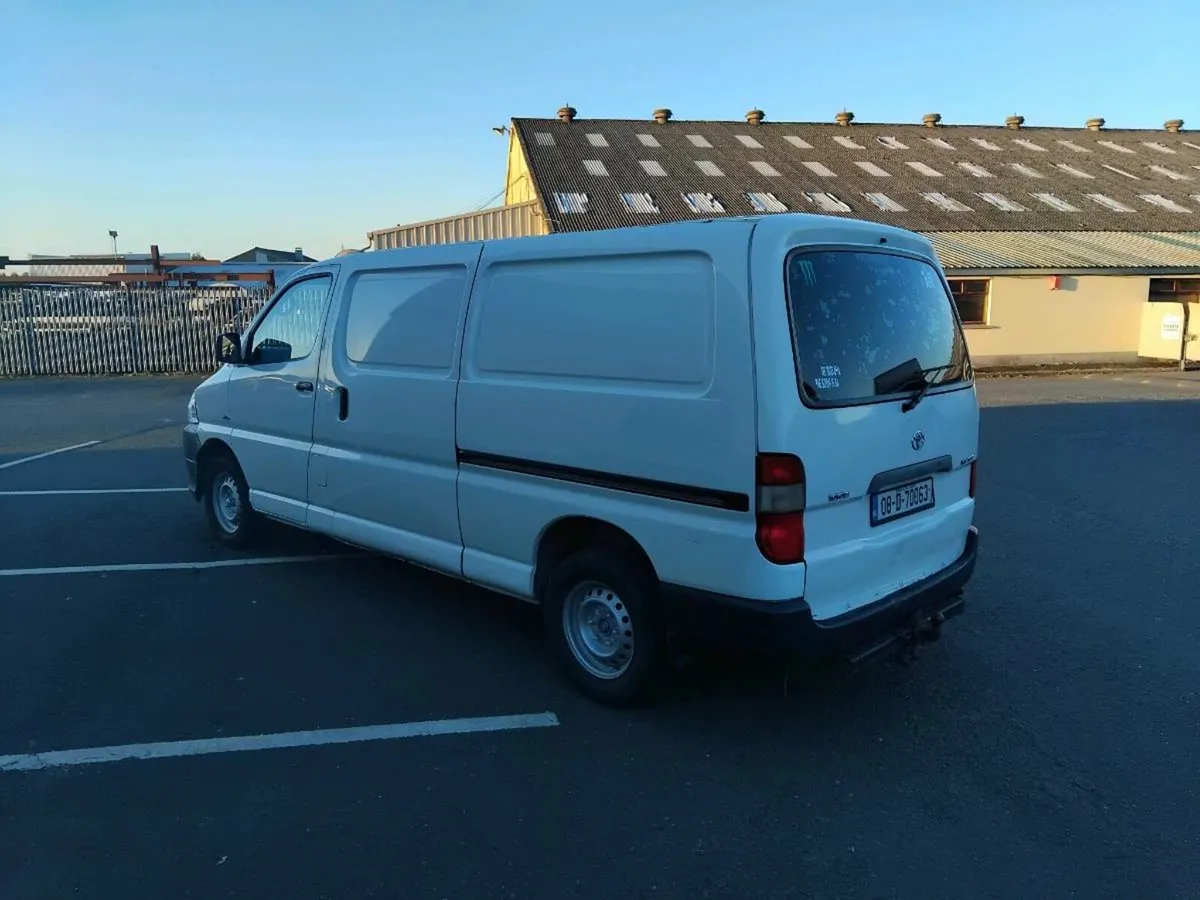 08 hiace low kms test 18/02/26 tax 08/25 - Image 3