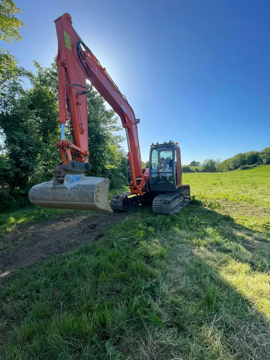 Hitachi zaxis 80 - Image 4