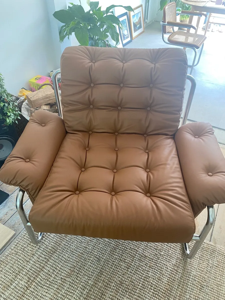 Vintage 70s-Style Leather ArmChair / Sofa - Image 2