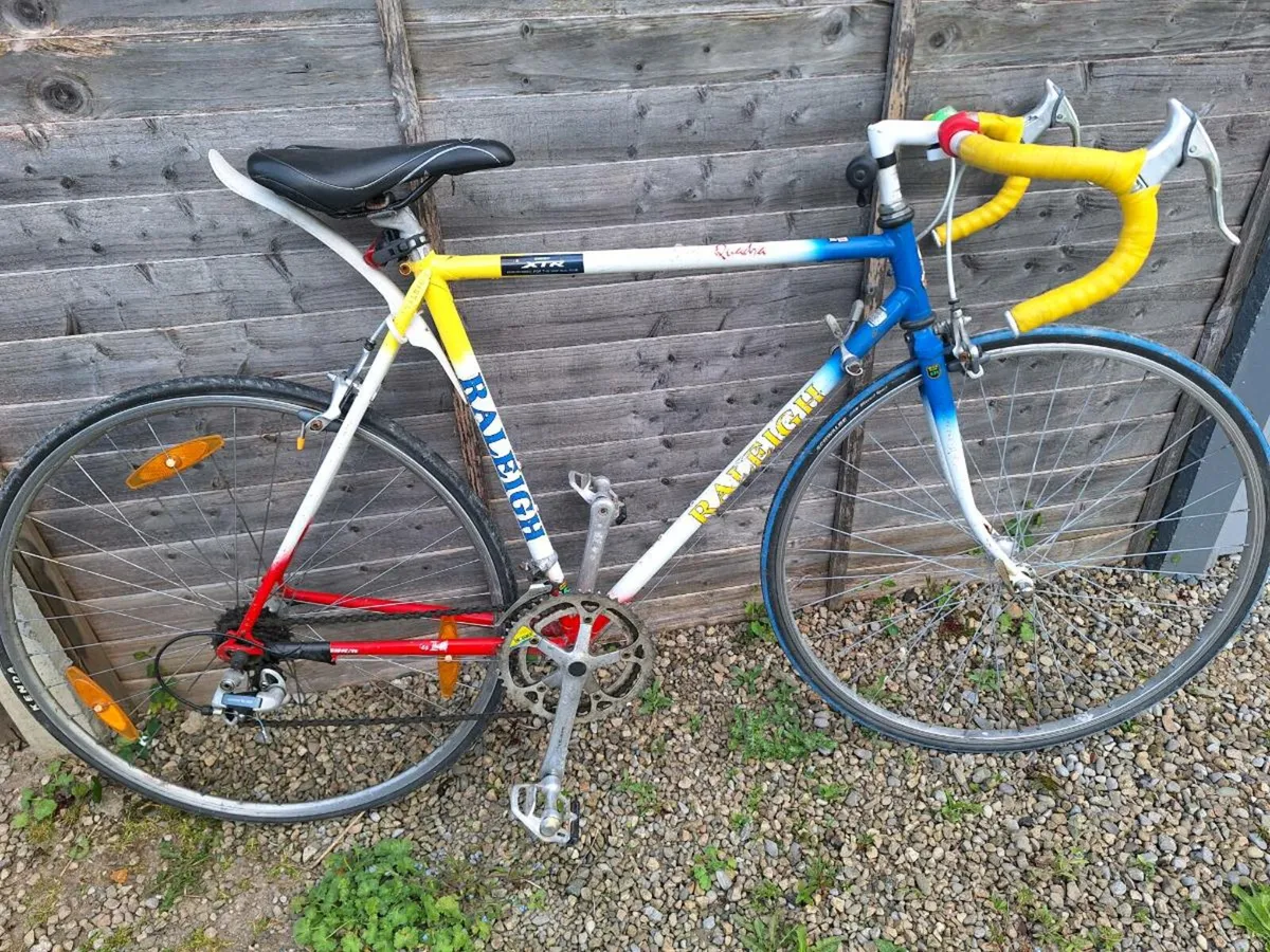 Raleigh Quasar Road Bike Reynolds 531 Frame - Image 1