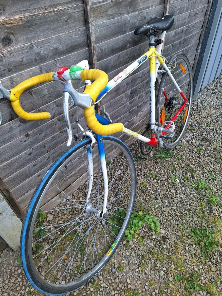 Raleigh Quasar Road Bike Reynolds 531 Frame - Image 4