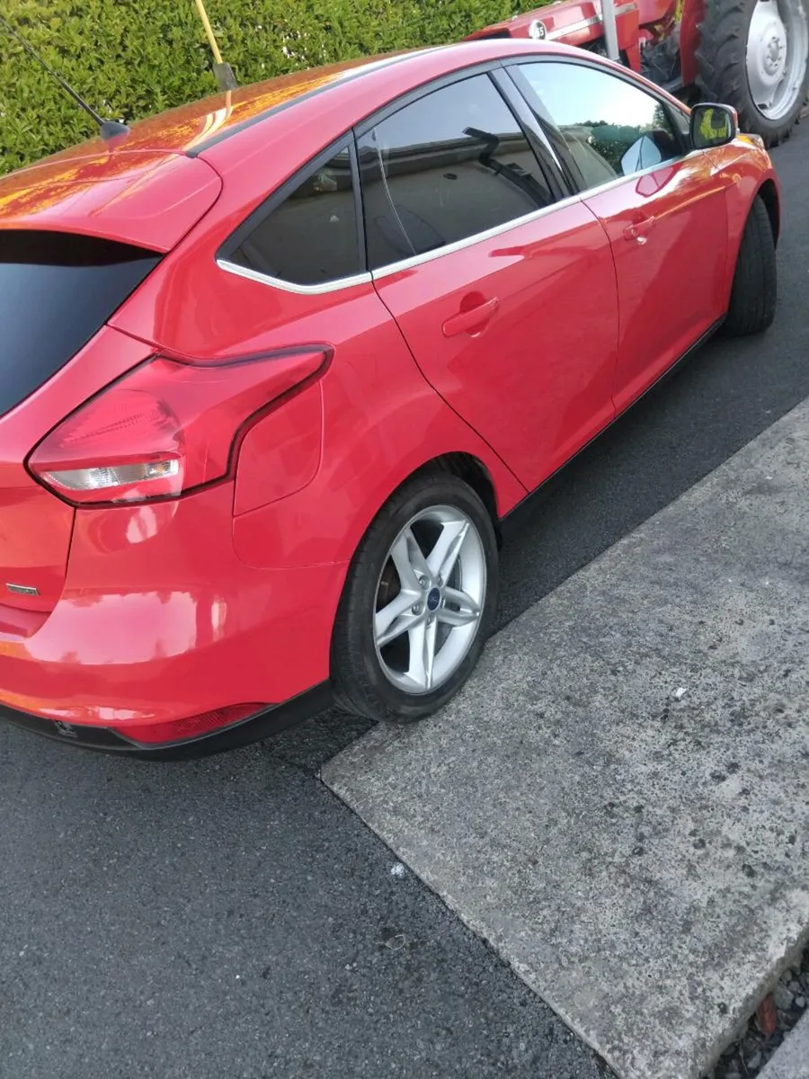 Ford focus - Image 4