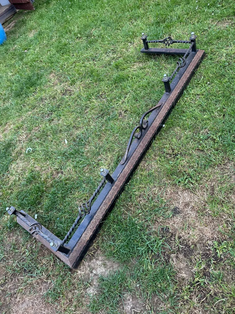 **Antique Black Cast Iron Floor Fireplace Fender** - Image 2
