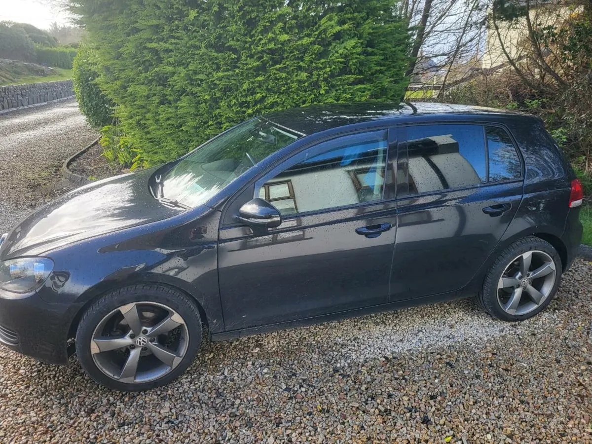 Volkswagon Golf - Image 2