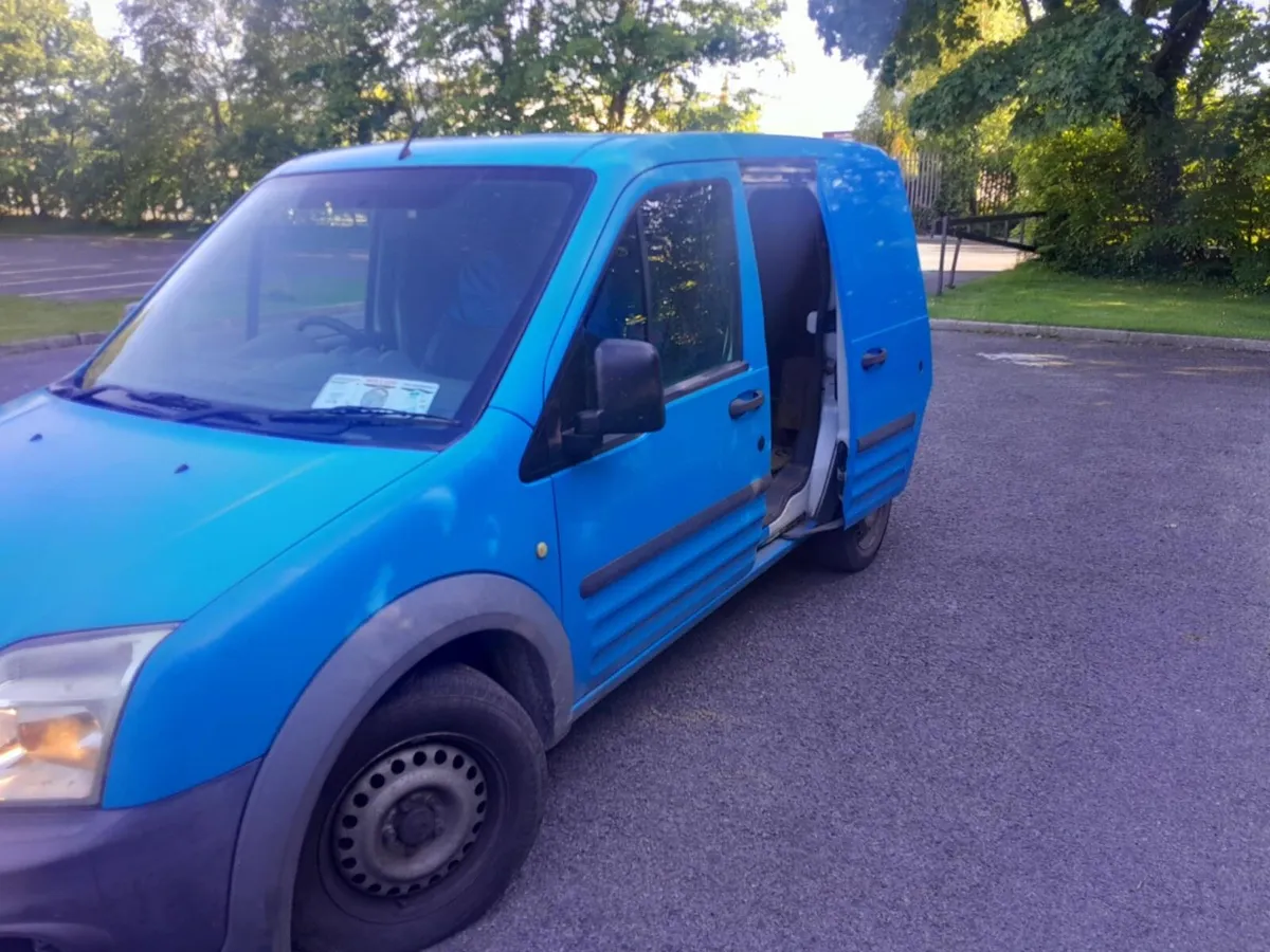 2013 Transit Connect 1.8Diesel Doe 02,26 Tax 02,26 - Image 4