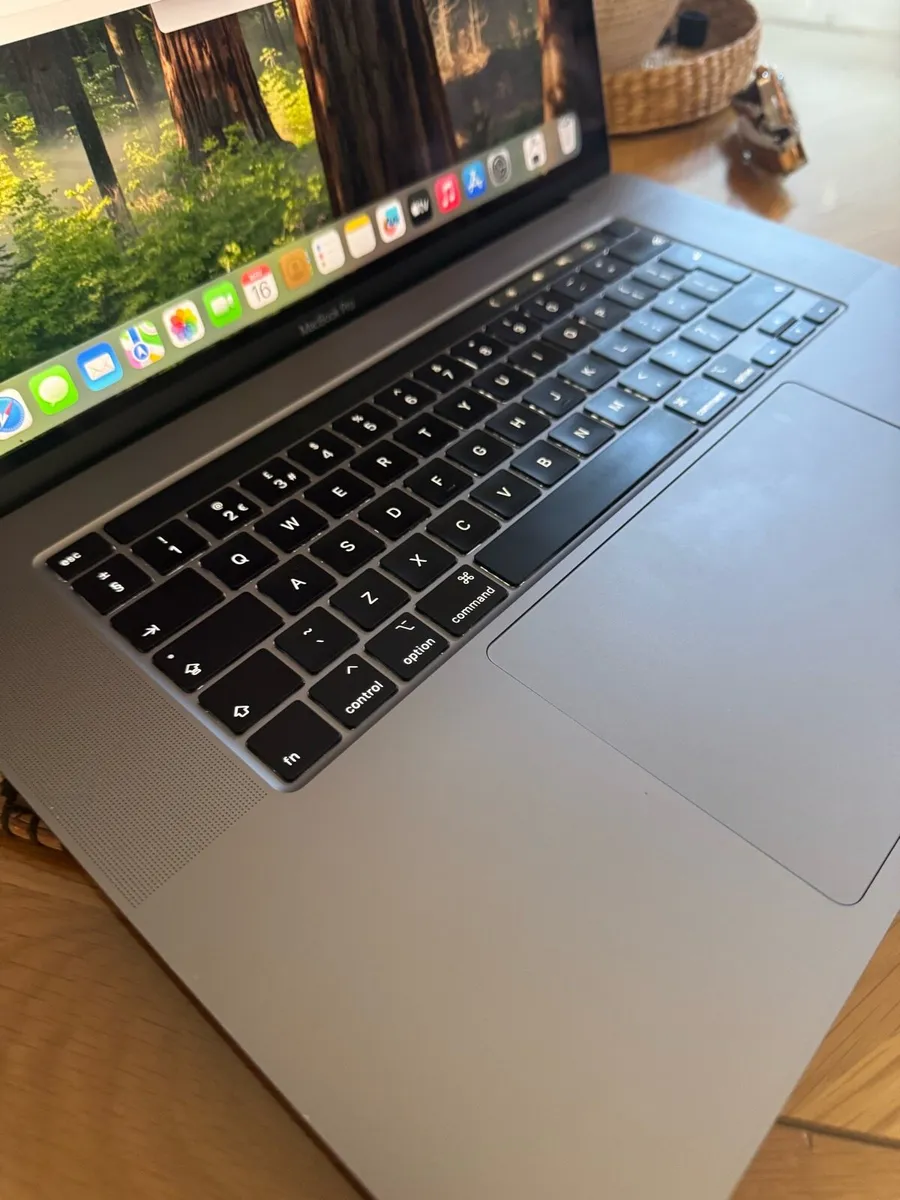 MacBook  pro 16” Huge Spec - Image 3