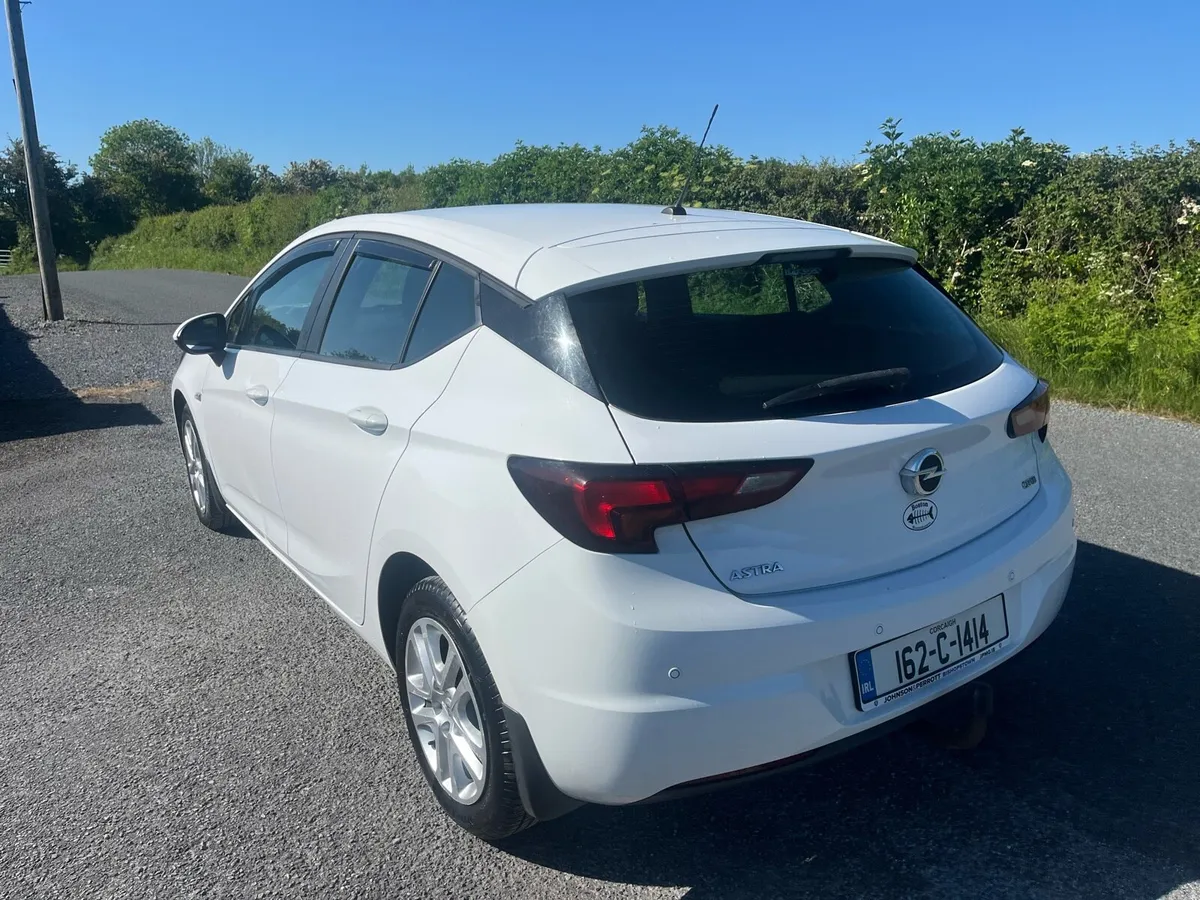 2016 Opel astra 1.6 cdti - Image 4