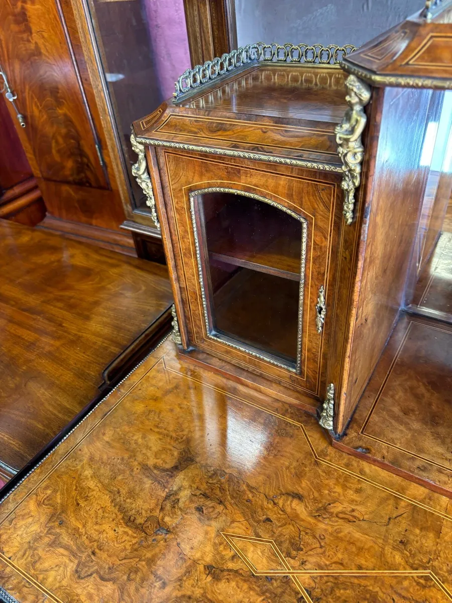 French Desk - Image 3