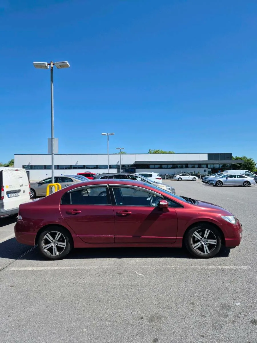 2010 Honda Civic 5 Door- Fresh NCT Mint Condition - Image 3