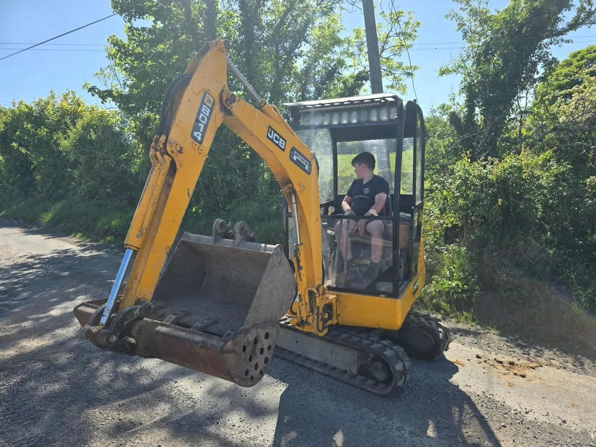 Jcb8014 - Image 4