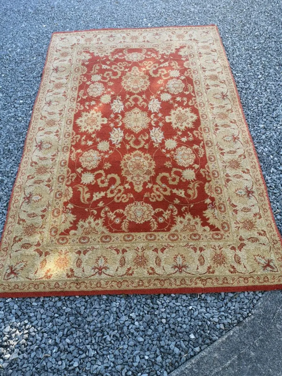6' x 4' Agra Royal Wool Blend Rug - Image 1