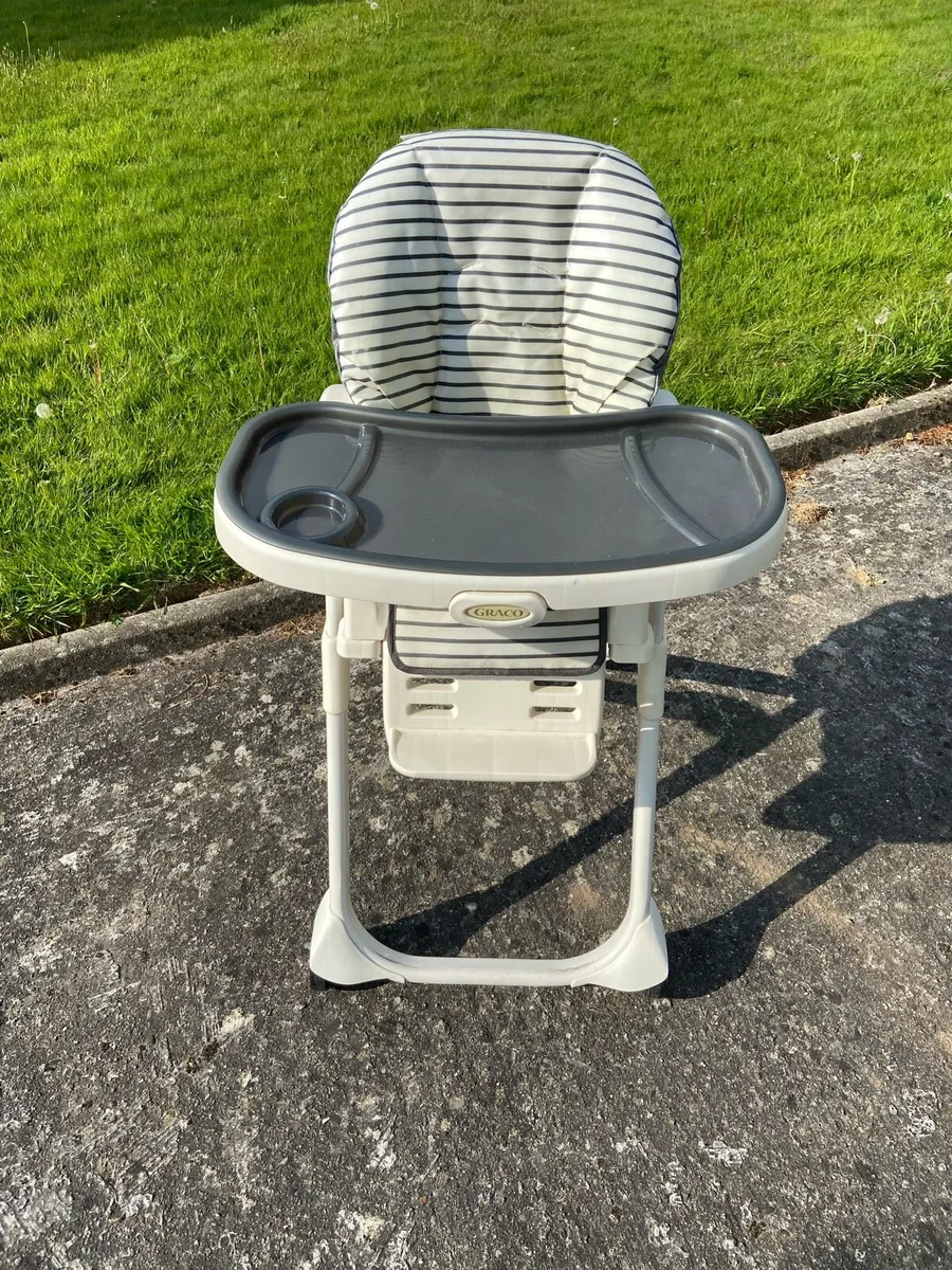 High chair - Image 2
