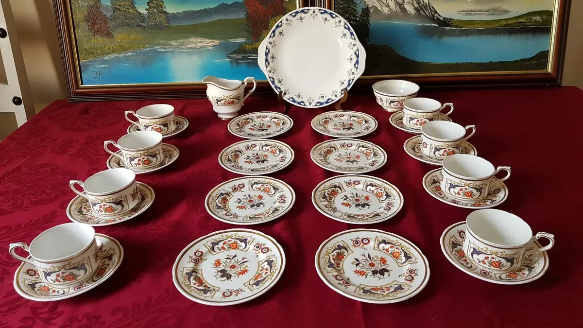 27Pc.Paragon Chelsea England Imari 8 Person Teaset - Image 3
