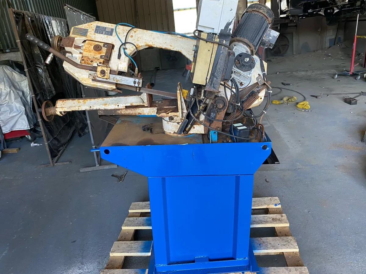 Bandsaw - Image 1
