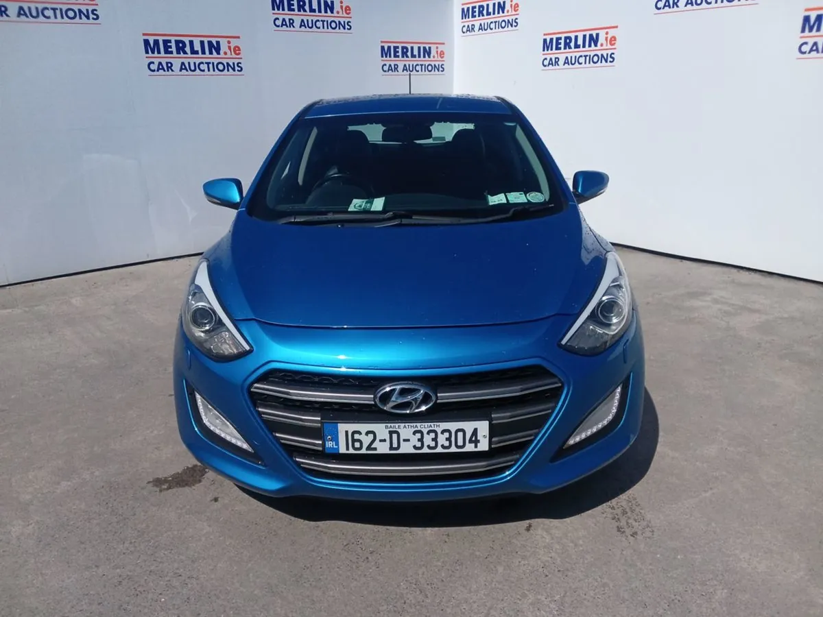 Hyundai i30 Premium B/D 1582 - Image 1