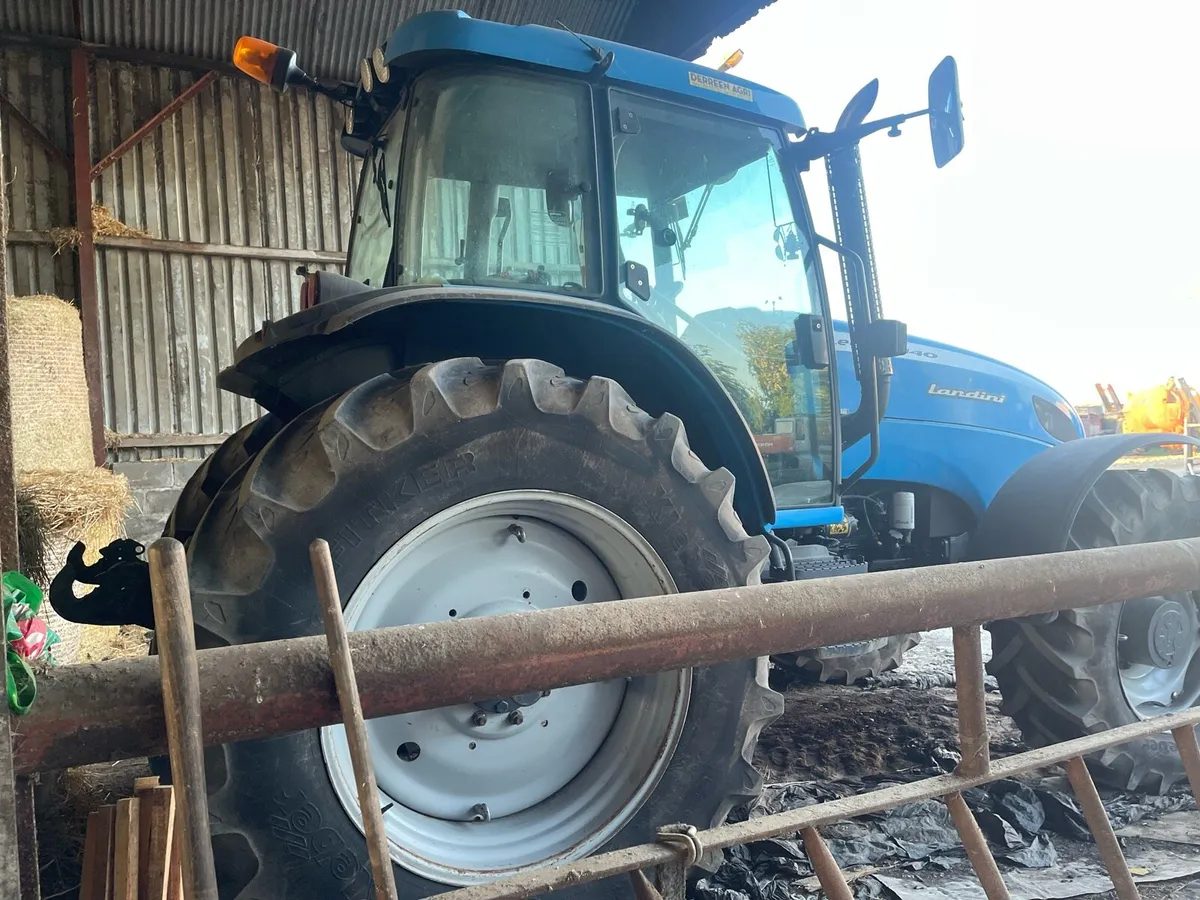 04 Landini  legend 140Techn 5000 hr original tyres - Image 4