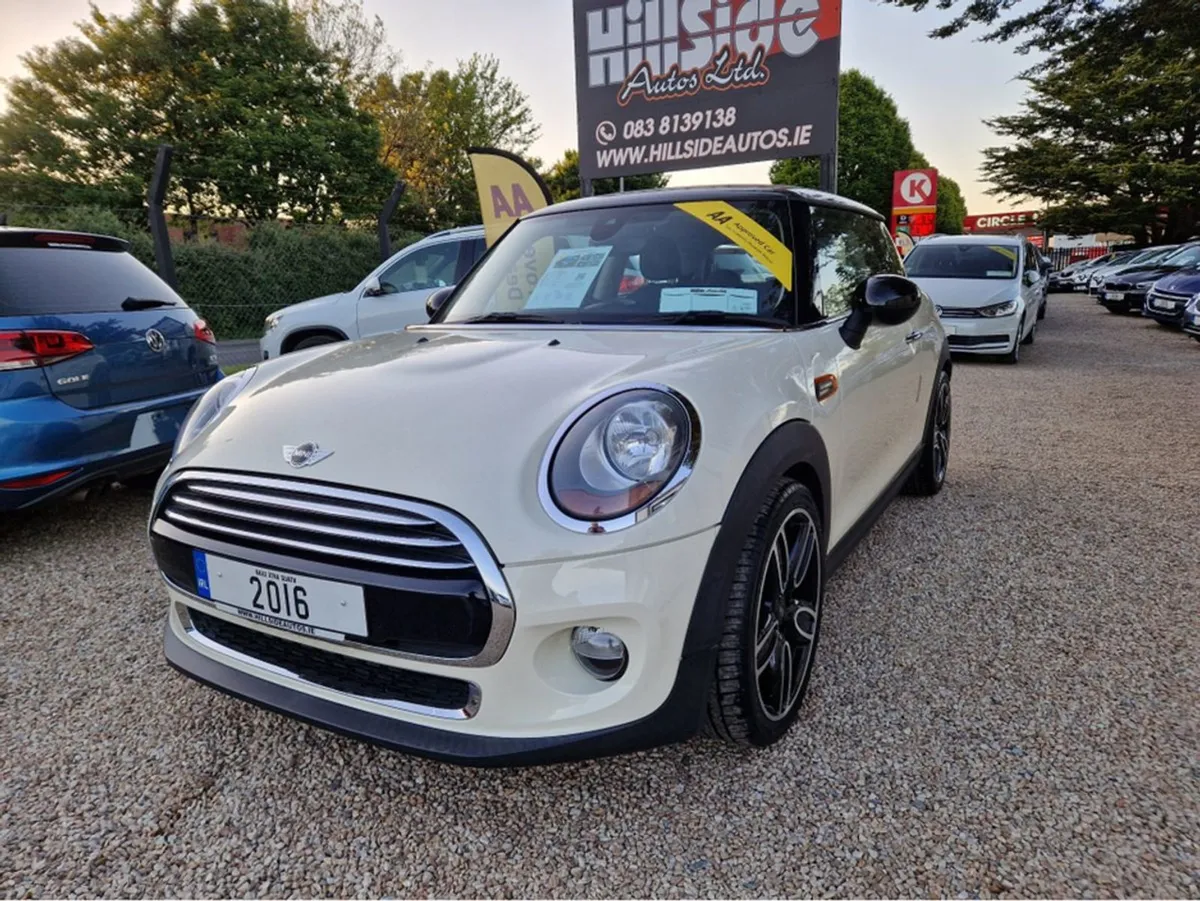 MINI Cooper D Cooper D 1.5 Diesel Automatic - Image 2