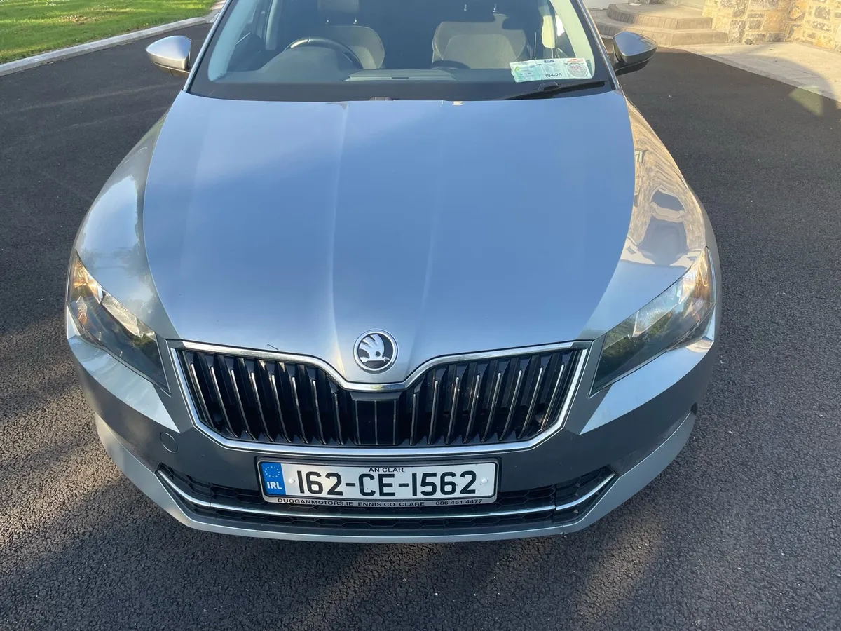 Skoda Superb - Image 4