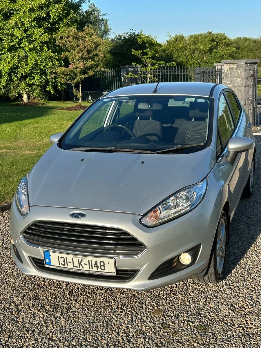 2013 Ford Fiesta 5dr immaculate - Image 1